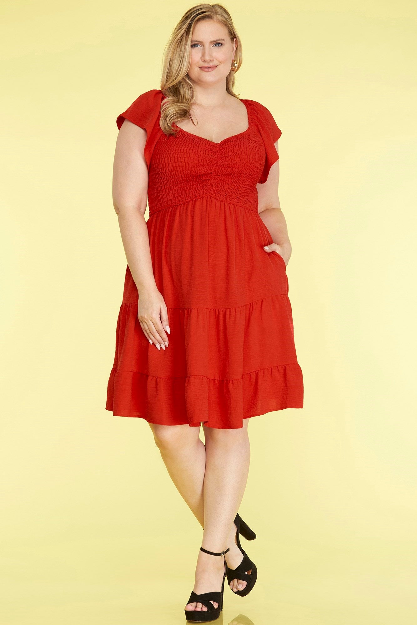 La robe rouge id?�ale �?? Mademoiselle Curvy