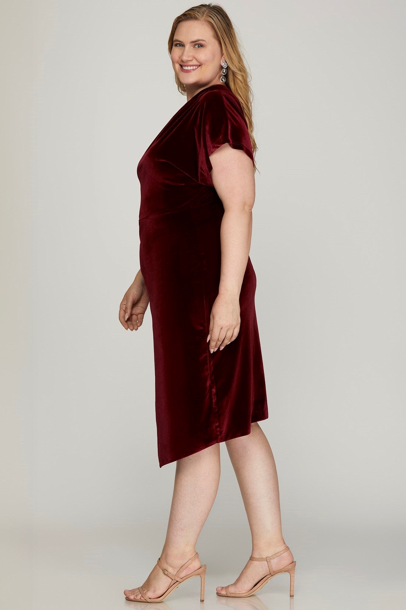 Robe extensible en velour à épaule dénudée (bourgogne)