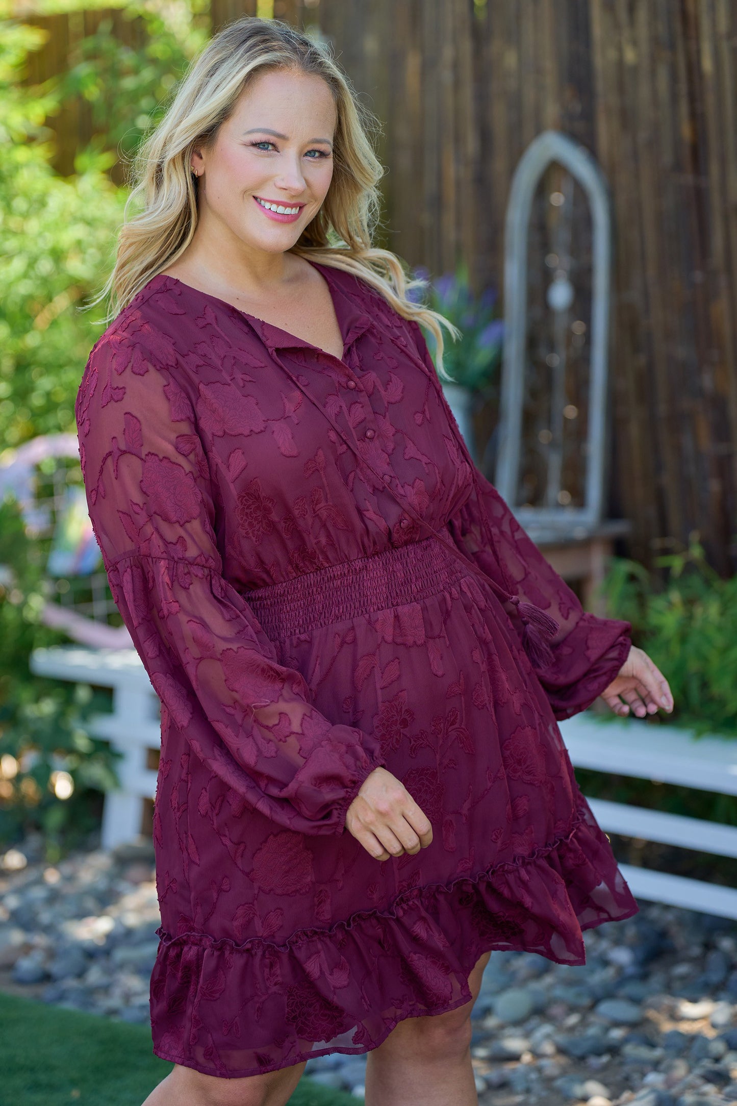 Robe bourgogne à taille élastique