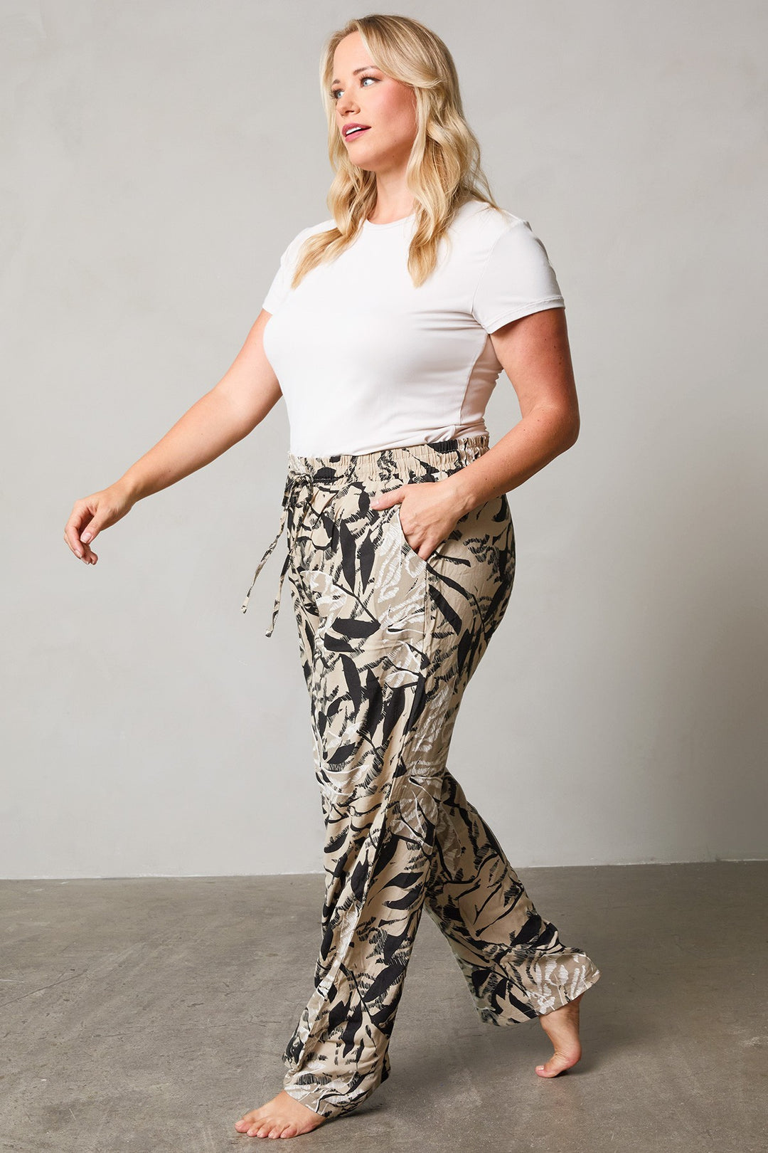 Pantalon palazzo à feuillage