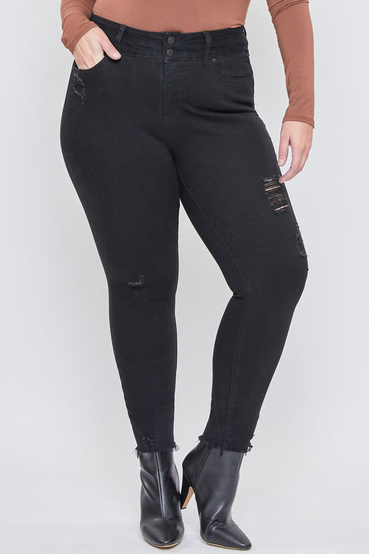 Black sheathing jeans with worn effect