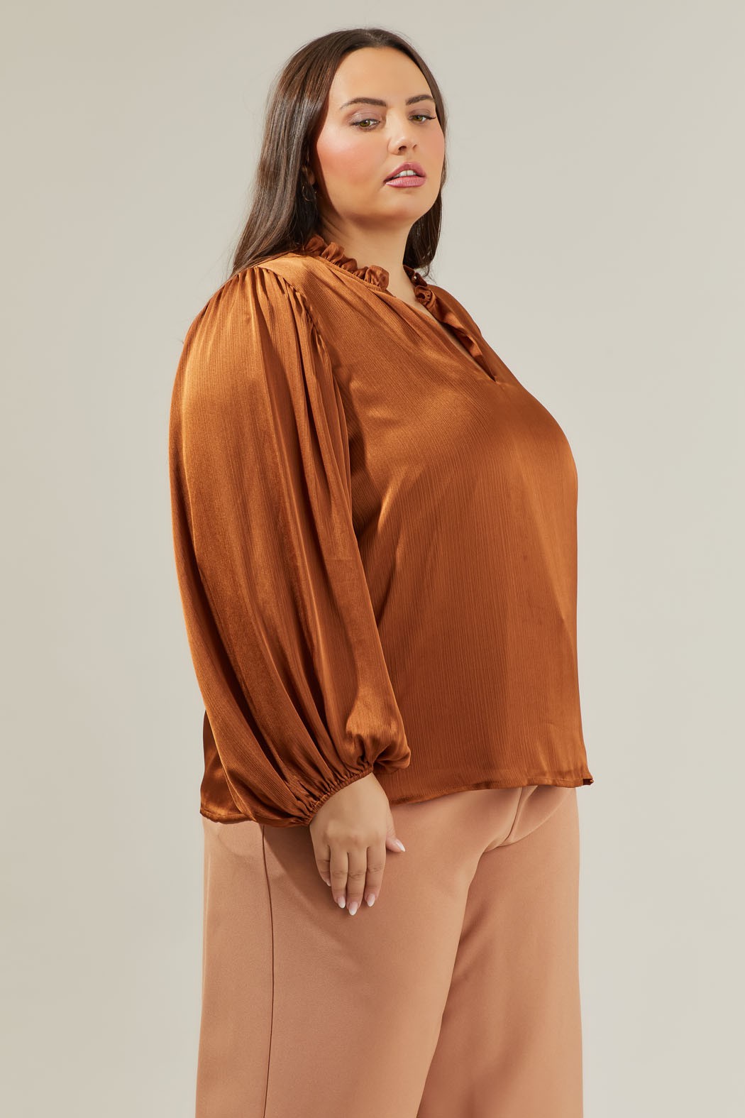 La blouse satinée chocolat