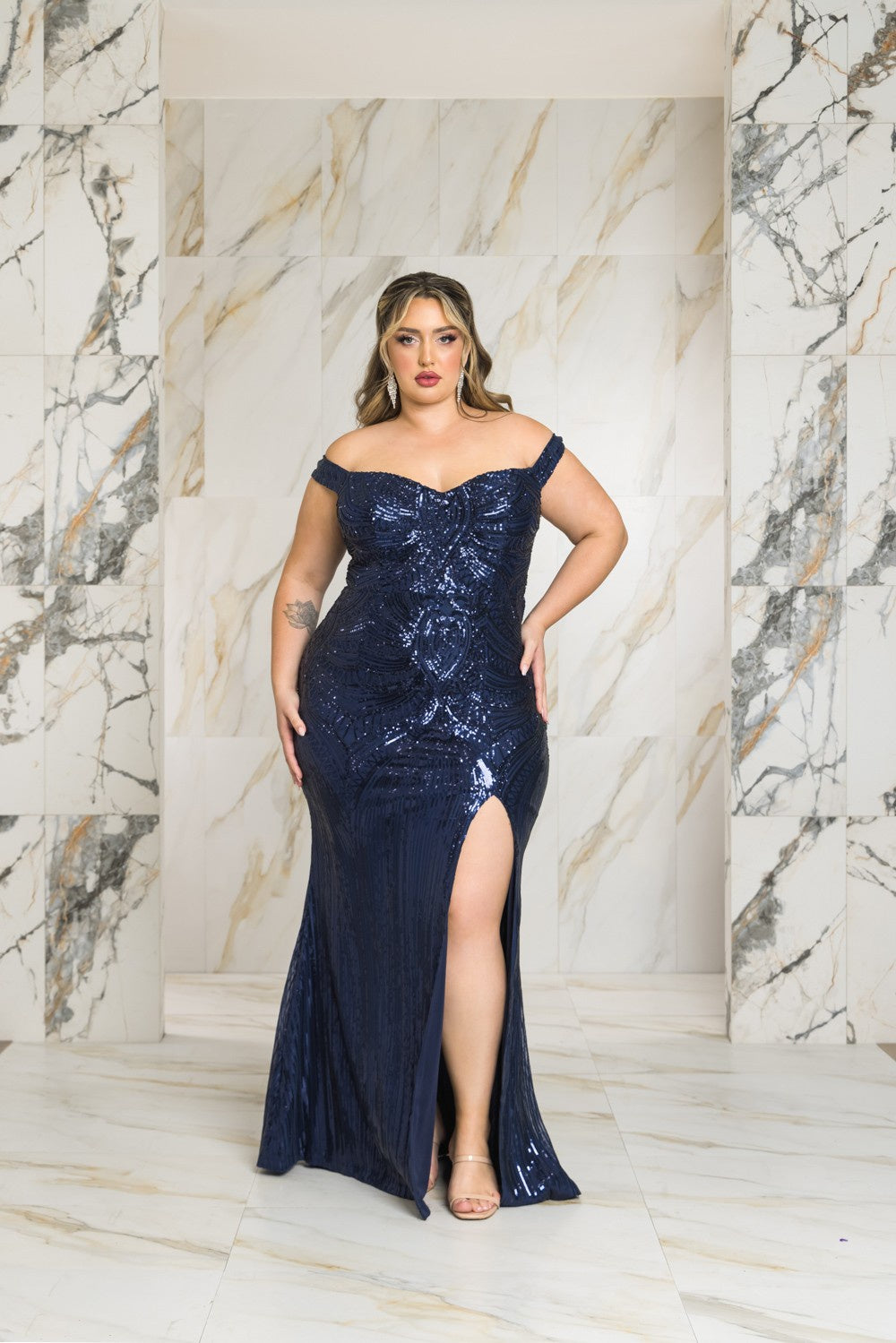 Robe marine extensible à sequins