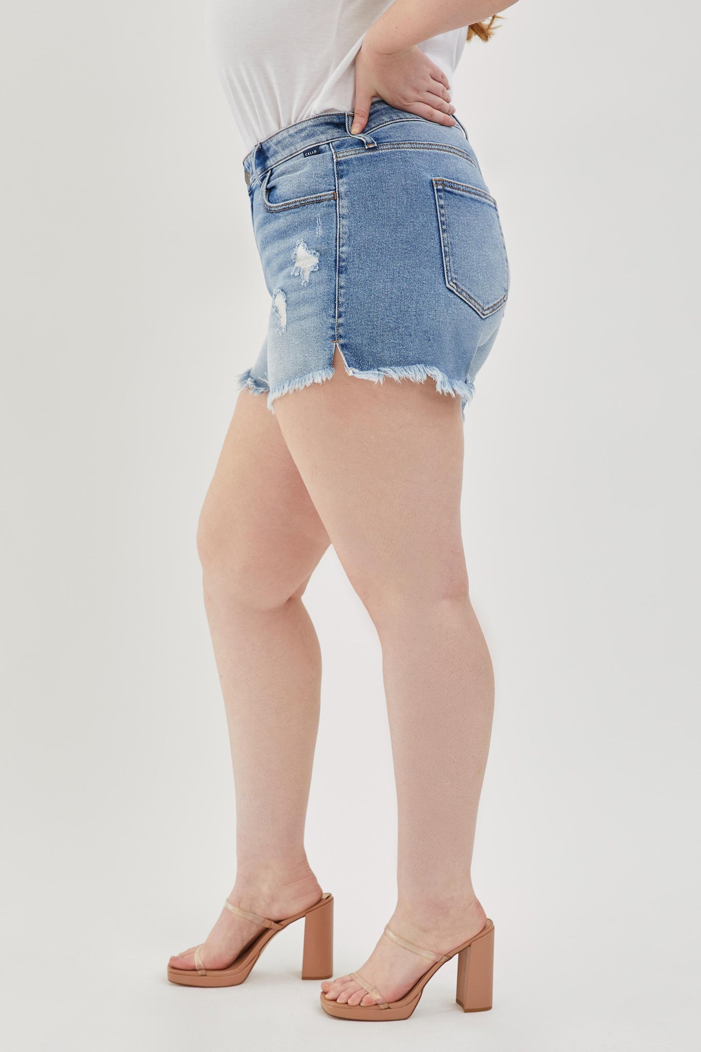Shorts stretch à ourlet effiloché taille haute - bleu pâle
