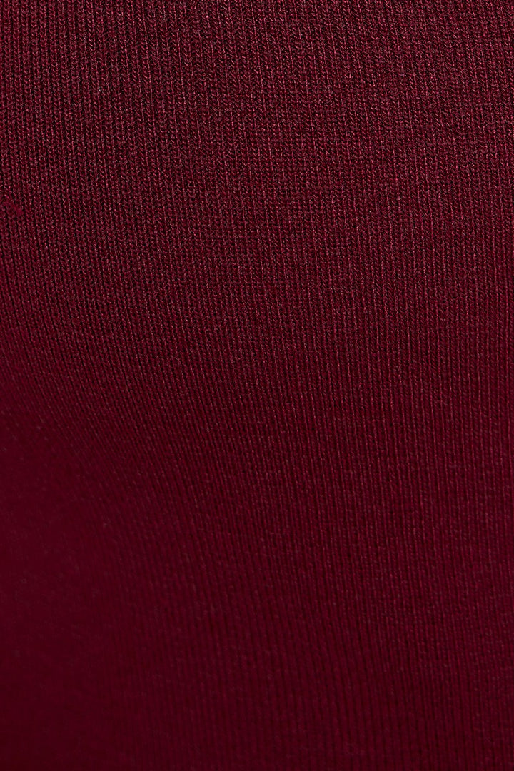 Haut en tricot extensible avec découpe (bourgogne)