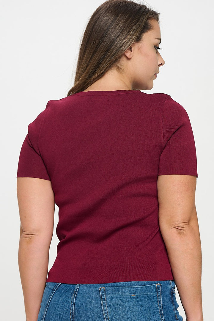 Haut en tricot extensible avec découpe (bourgogne)