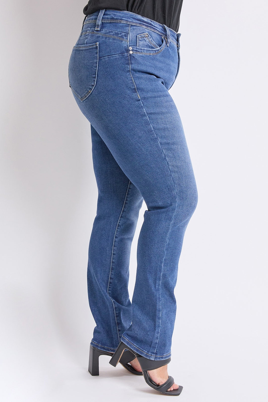 Jean à jambe droite taille haute medium wash