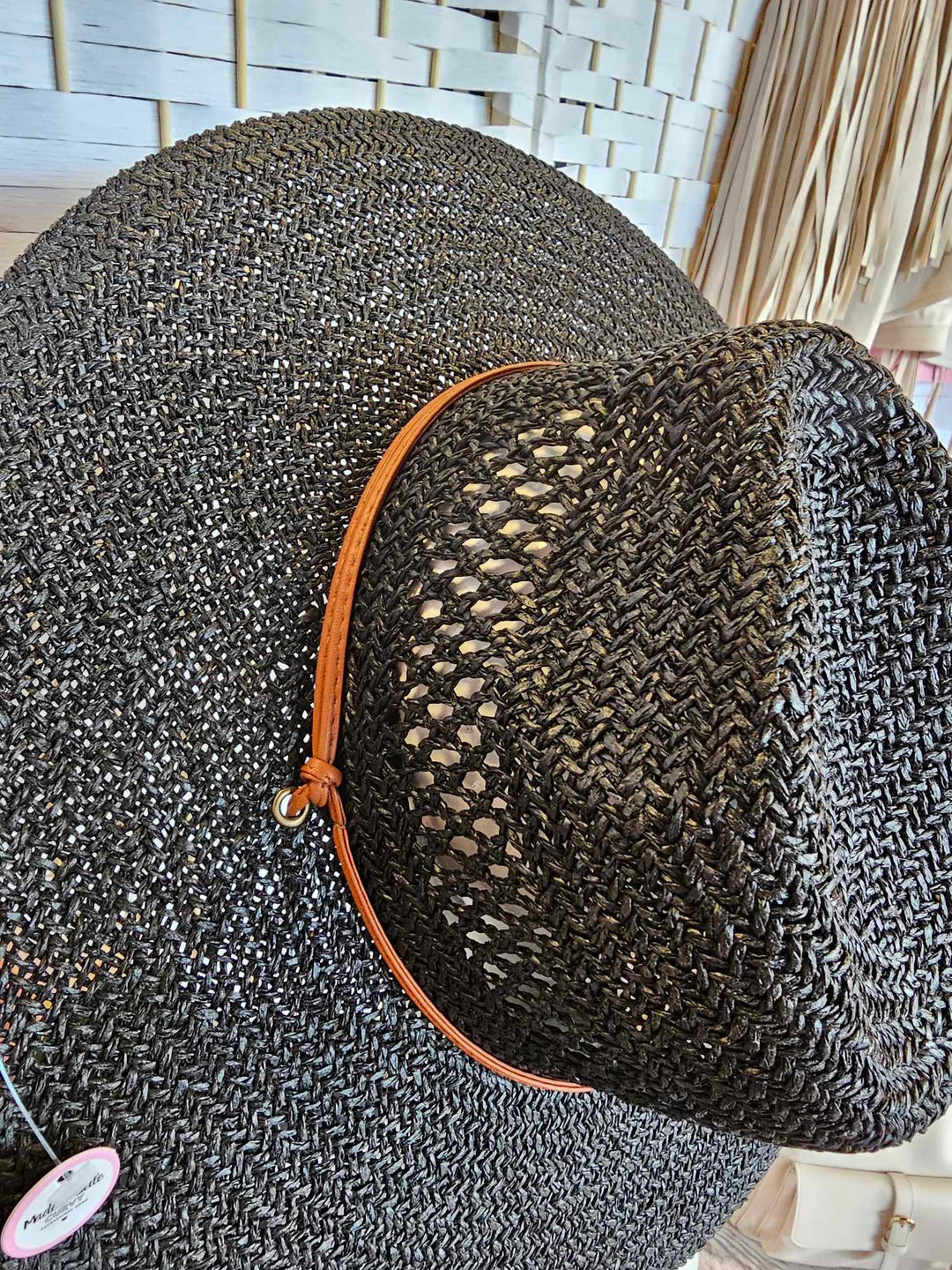 Straw hat #2 (with strap)