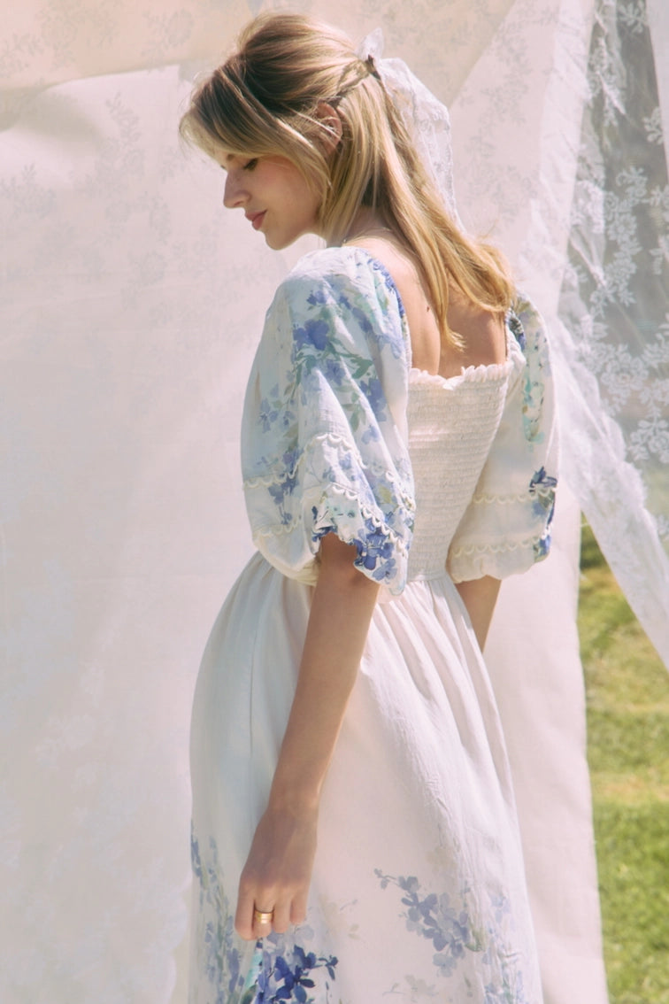 Robe douceur bleutée