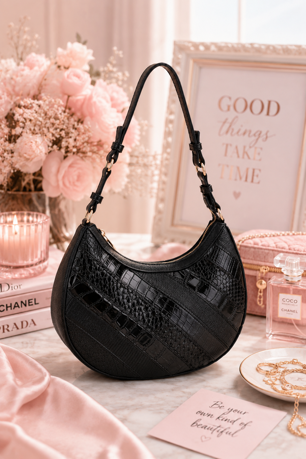 Sac à bandoulière Dina Shiny - Noir Minuit