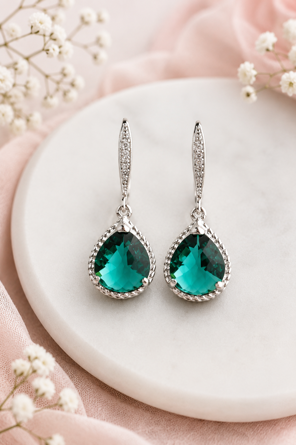 Boucles d’oreilles Victoria – Émeraude