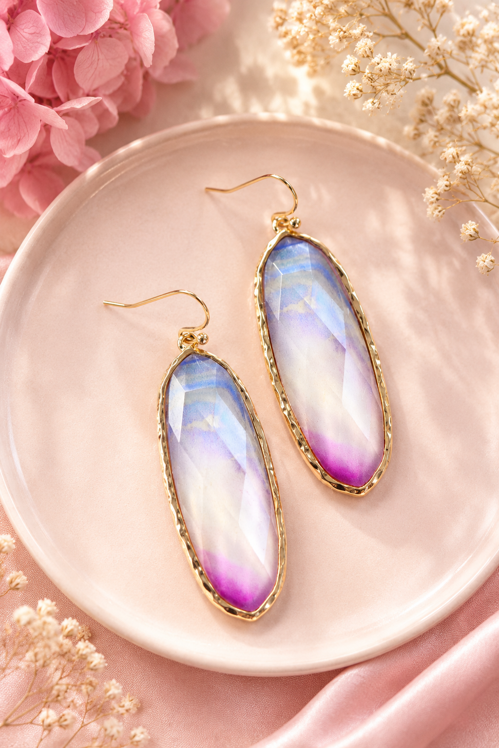 Boucles d’oreilles pendantes effet pierre tricolore