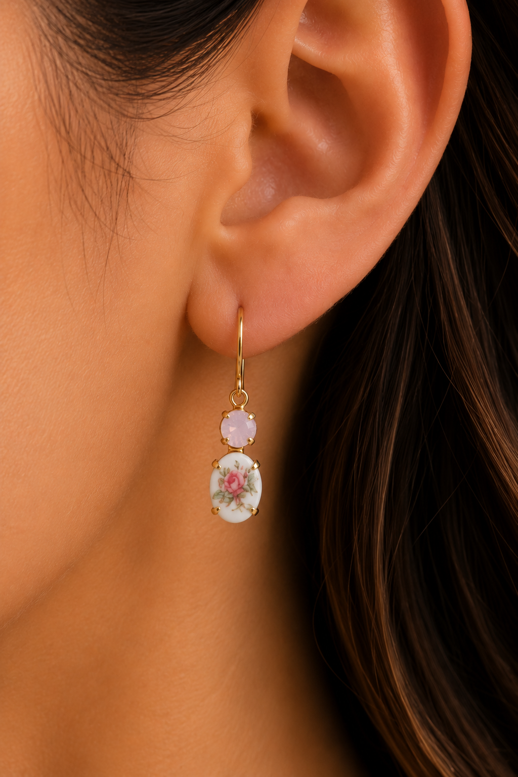 Boucles d’oreilles camée rose délicate