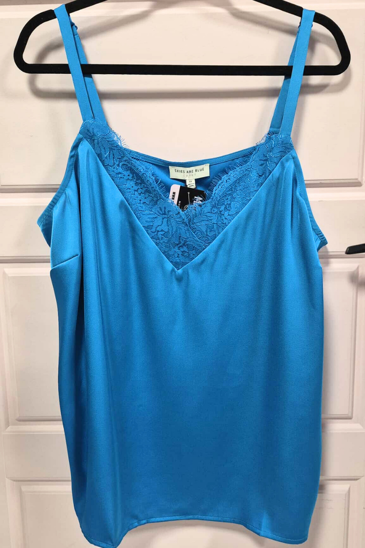 Camisole en satin avec dentelle (bleu turquoise)