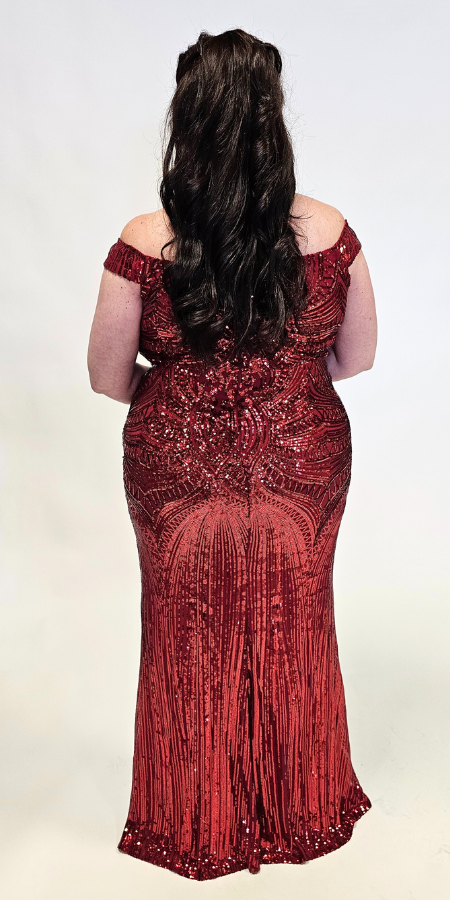 Robe rouge à sequins