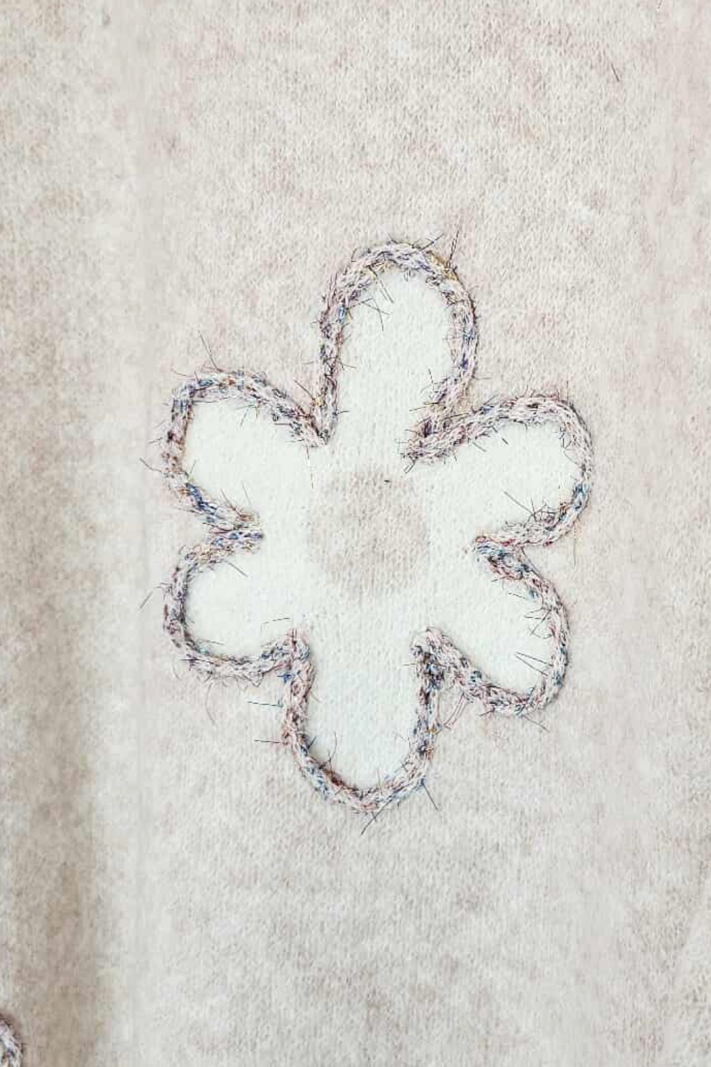 Floral charming sweater - sweet beige