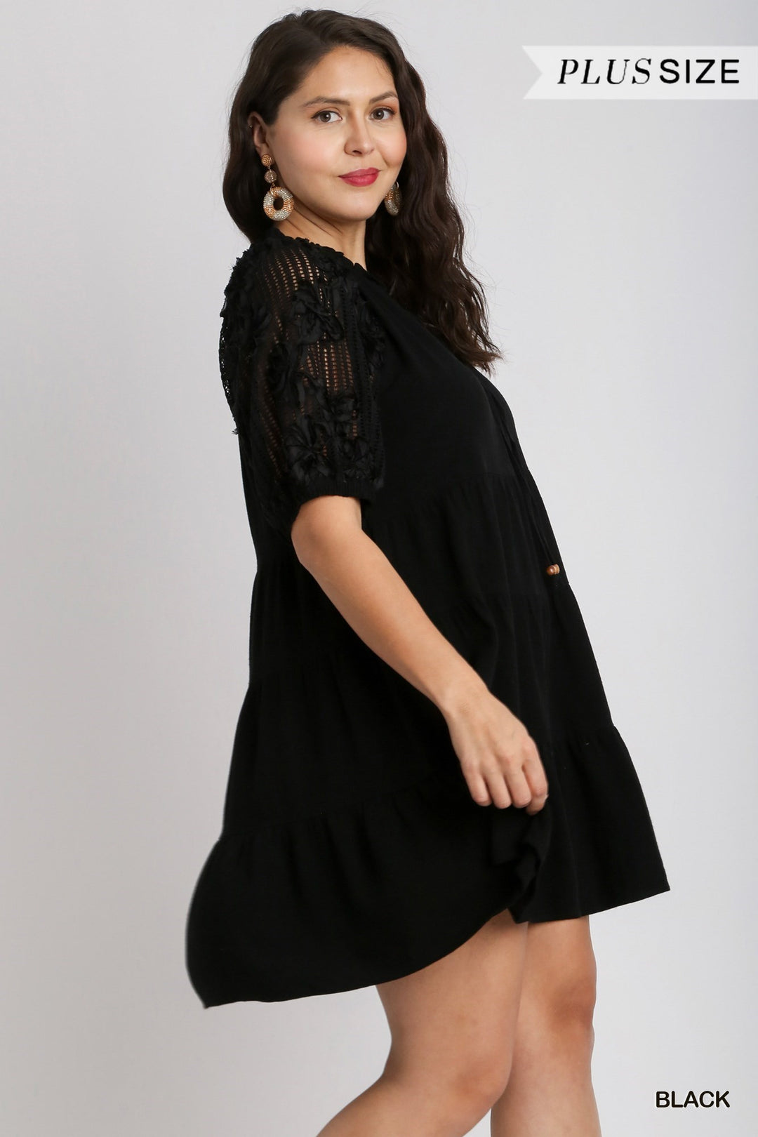 Robe étagée en lin (noir)