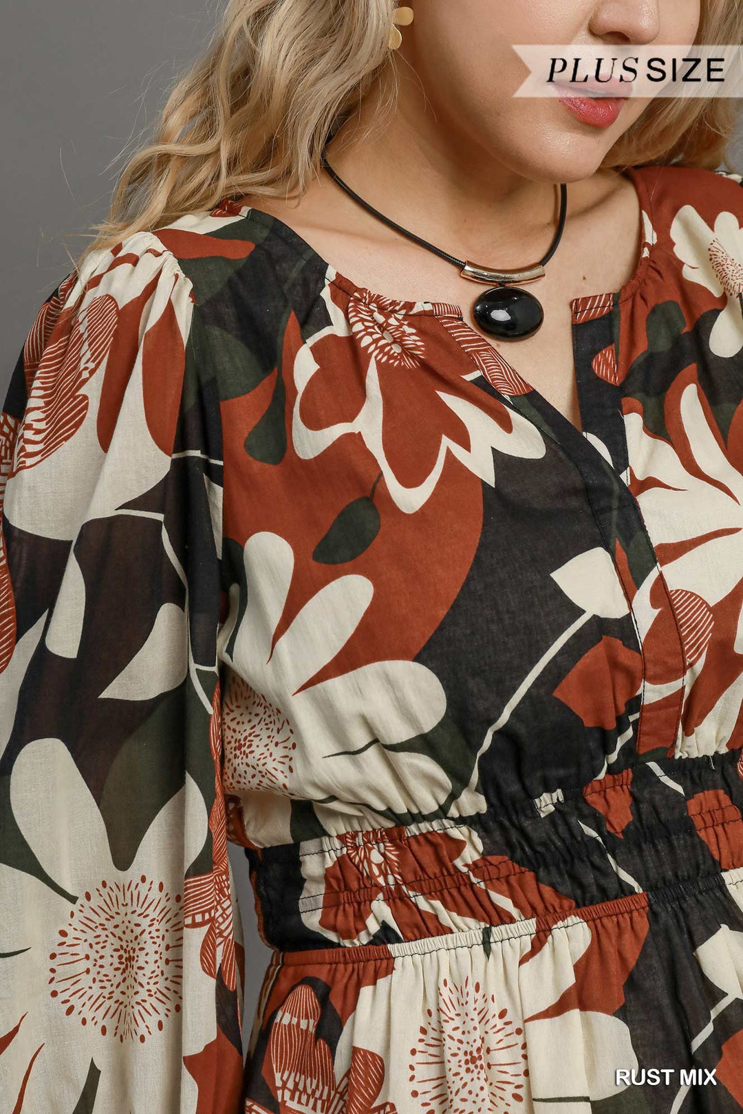 Robe smockée à imprimé abstrait en coton
