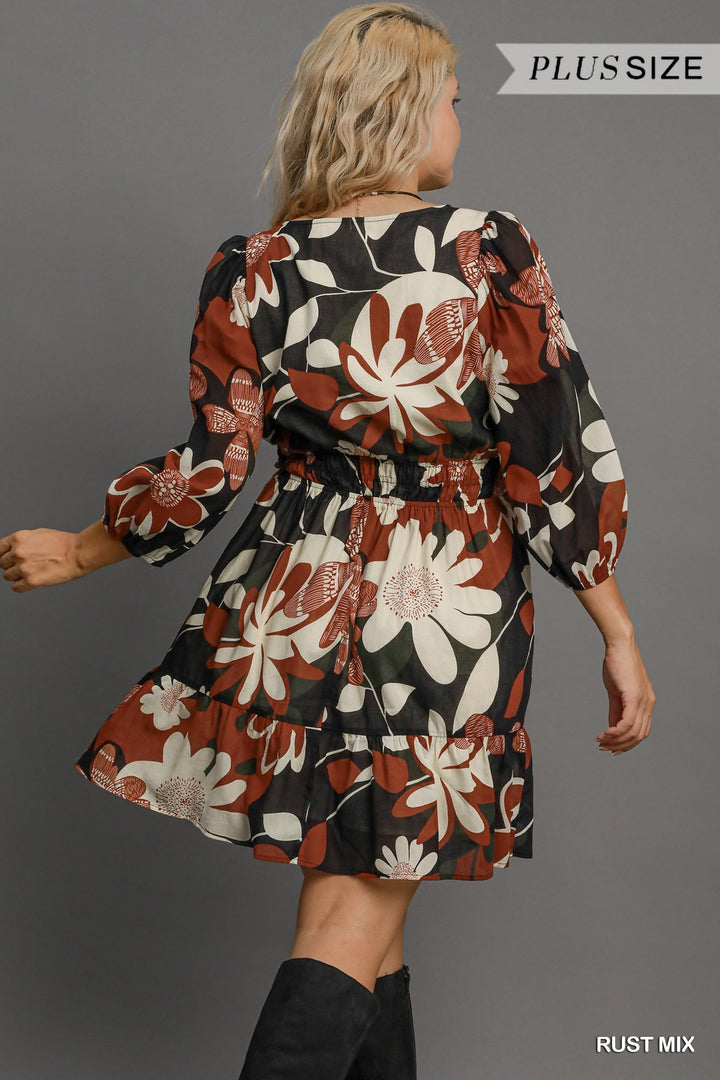 Robe smockée à imprimé abstrait en coton