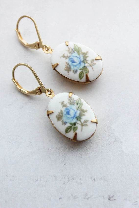 Boucles d’oreilles Célestine – Rose Bleue