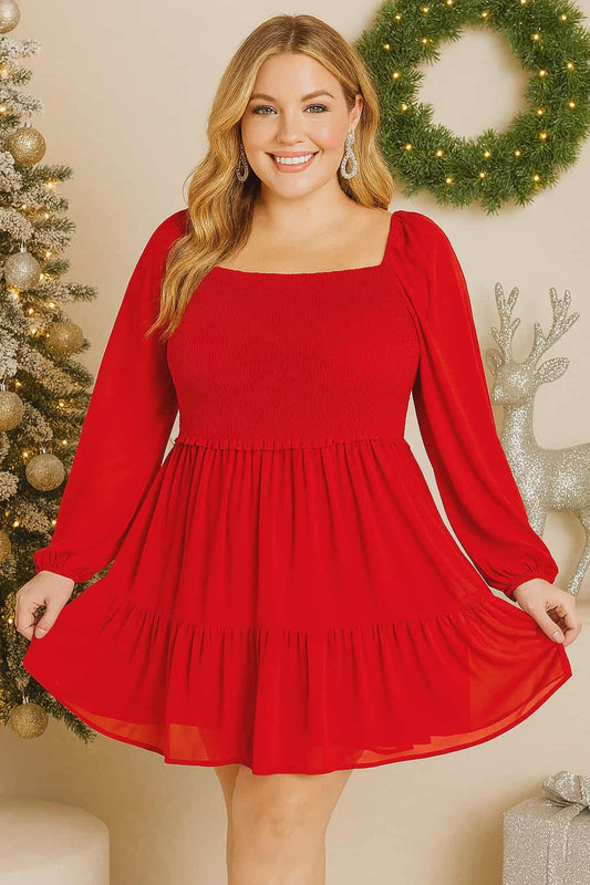 Robe à manches longues à corsage smocké (rouge)