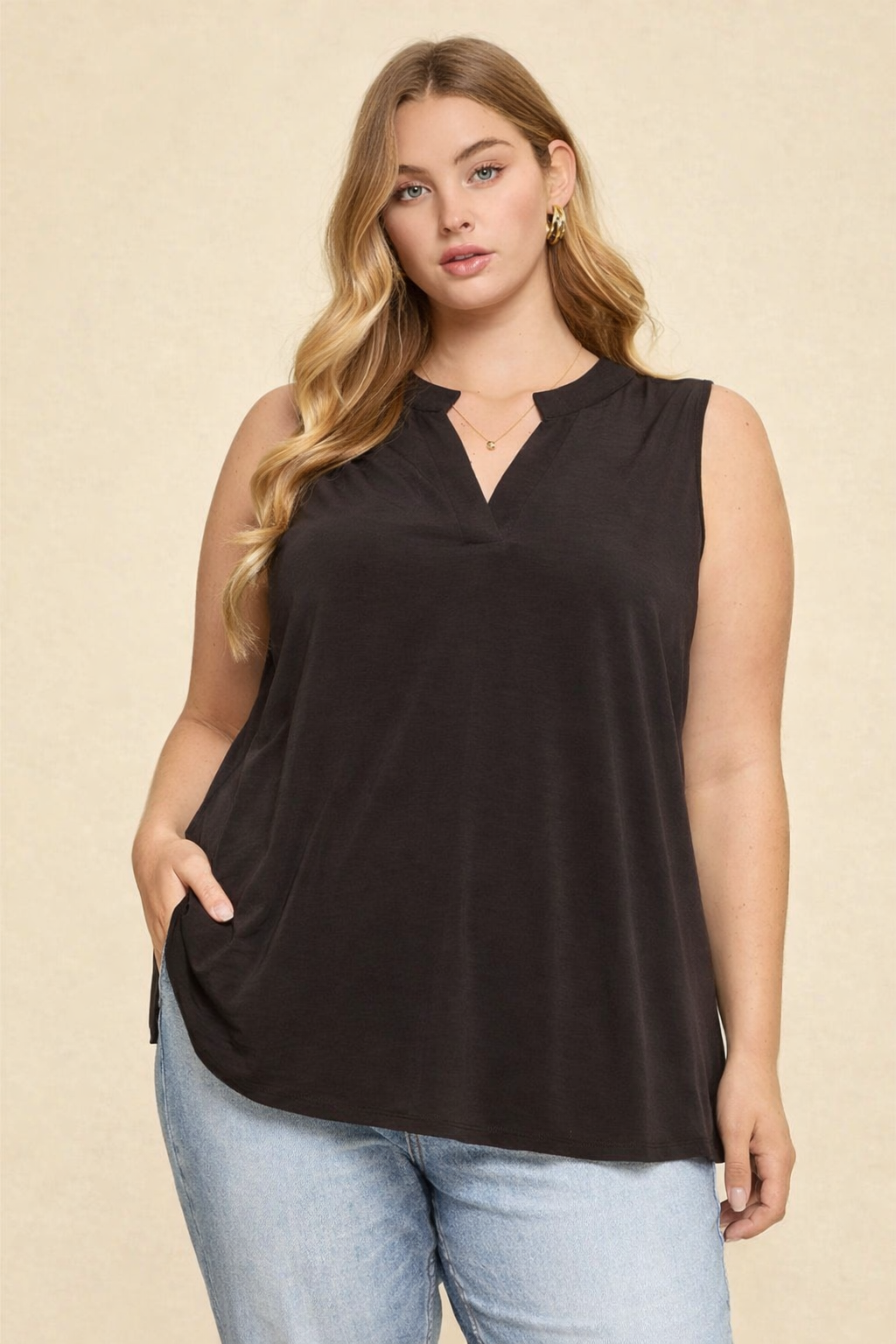 Unwanted tank top - black