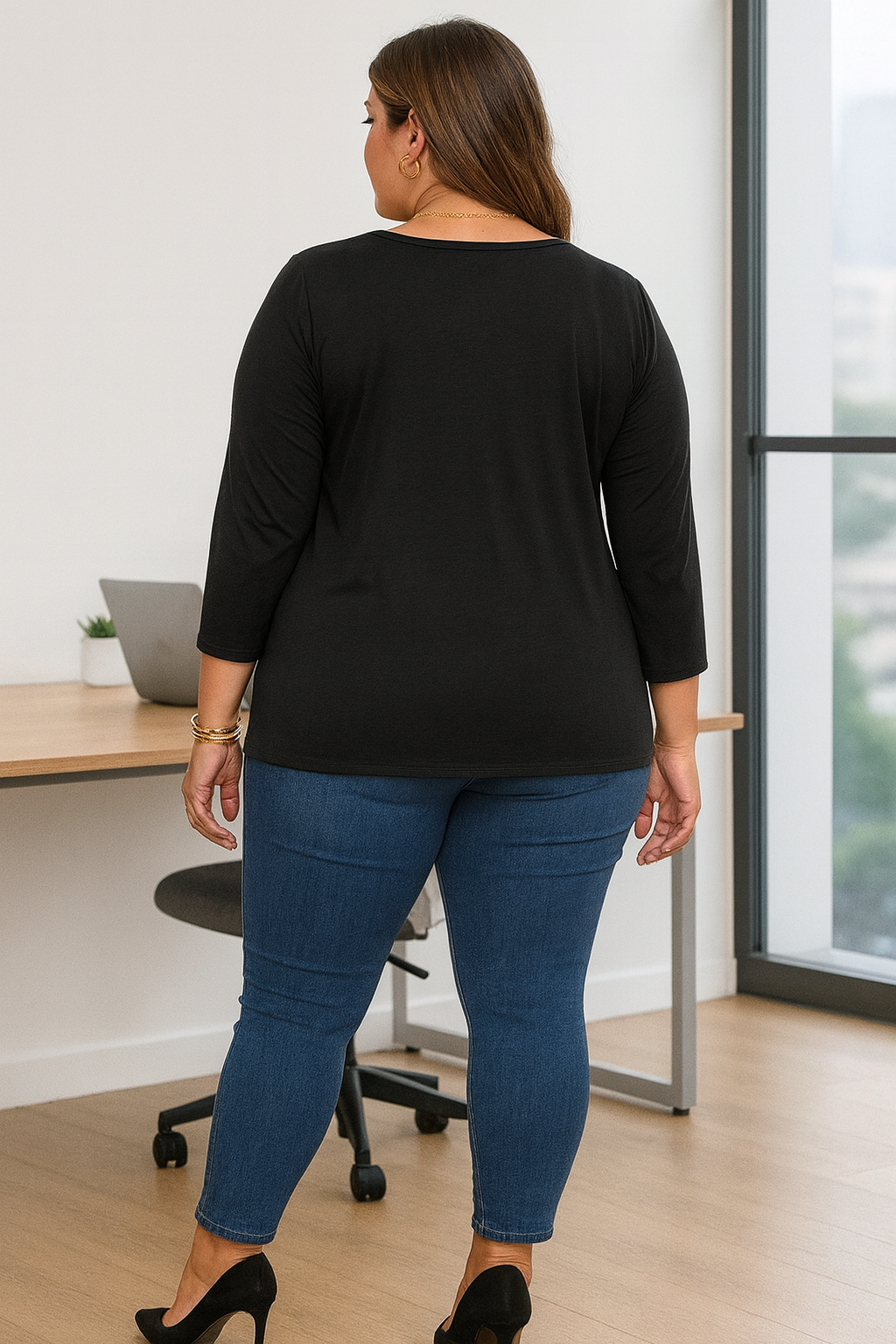 Wrinkle resistant classic top - black