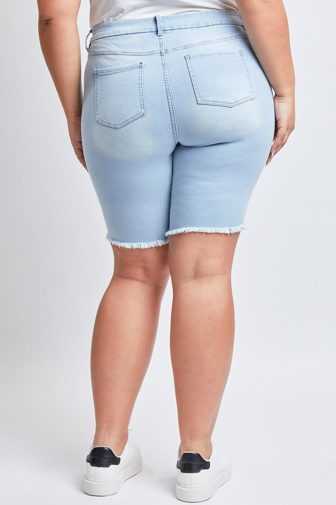 Bermuda à effet usé - Bleu pâle